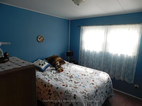 Photo 20 at 13 Recreation Drive, Rural Innisfil, Innisfil