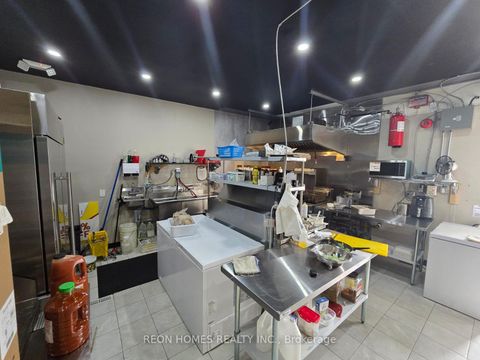 Photo 2 at 675 The Queensway, Queensway, Toronto