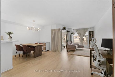 Photo 5 at 1811 - 25 The Esplanade, Waterfront Communities C8, Toronto