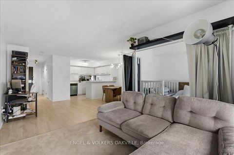 Photo 15 at 1811 - 25 The Esplanade, Waterfront Communities C8, Toronto