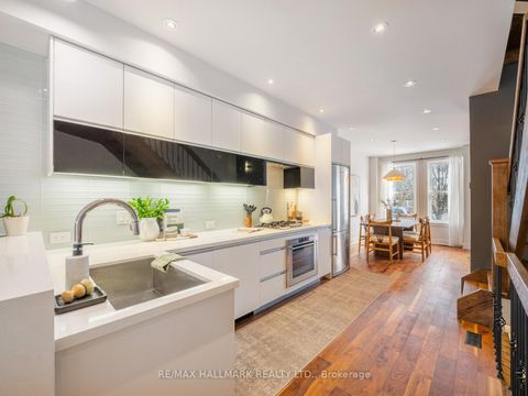 Photo 11 at 246B Scarborough Road, Danforth, Toronto