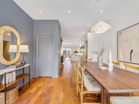 Photo 14 at 246B Scarborough Road, Danforth, Toronto