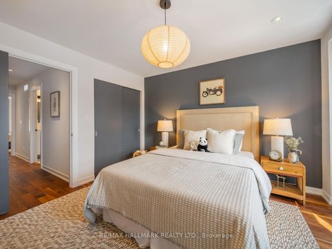 Photo 18 at 246B Scarborough Road, Danforth, Toronto