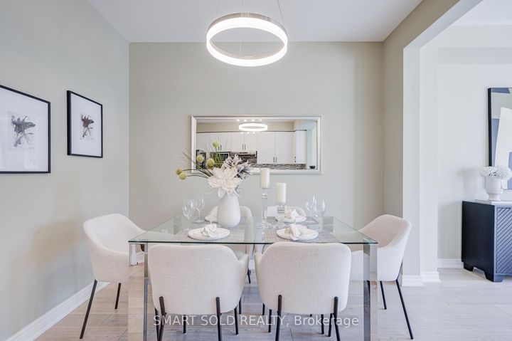 Photo 11 at 11 Borjana Boulevard, Patterson, Vaughan