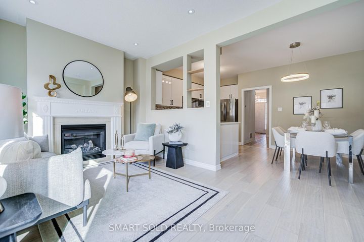 Photo 13 at 11 Borjana Boulevard, Patterson, Vaughan