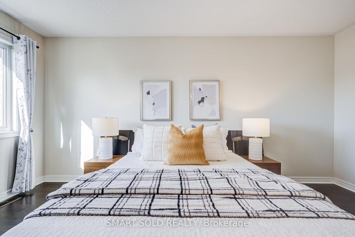 Photo 23 at 11 Borjana Boulevard, Patterson, Vaughan