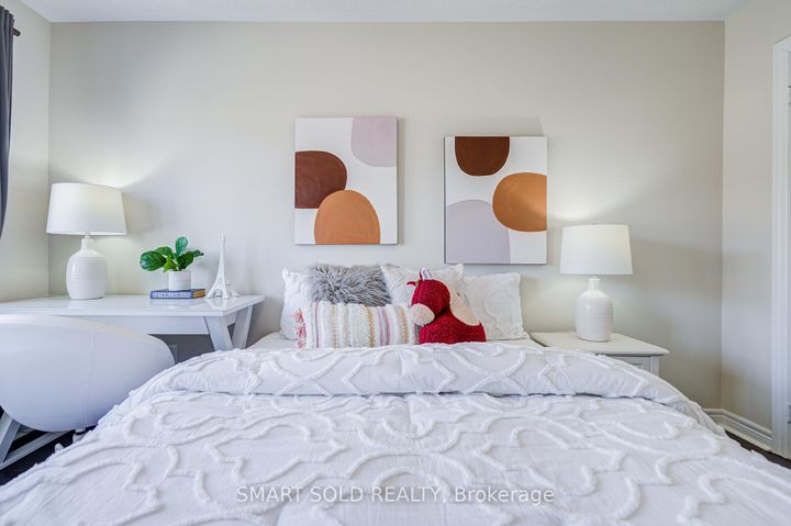 Photo 31 at 11 Borjana Boulevard, Patterson, Vaughan