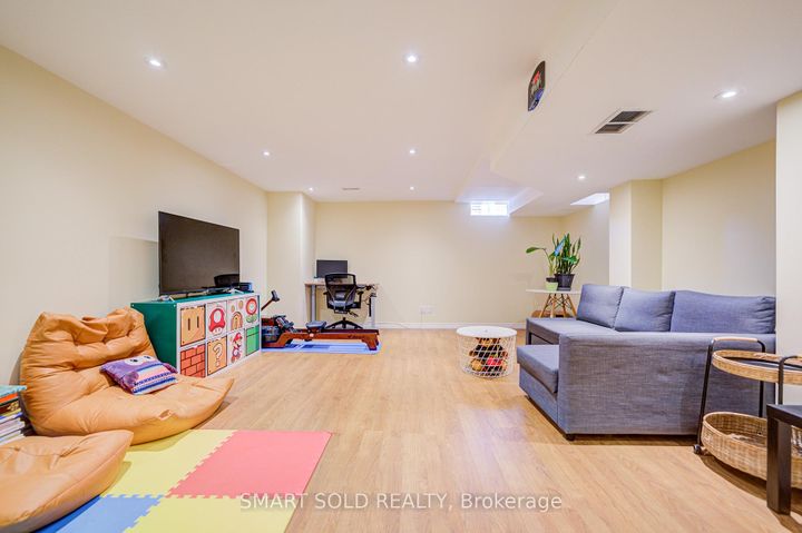 Photo 39 at 11 Borjana Boulevard, Patterson, Vaughan