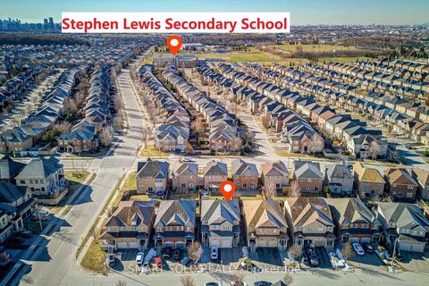 Photo 1 at 11 Borjana Boulevard, Patterson, Vaughan