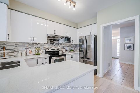 Photo 8 at 11 Borjana Boulevard, Patterson, Vaughan