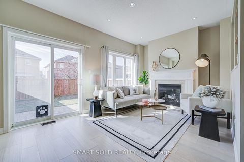 Photo 15 at 11 Borjana Boulevard, Patterson, Vaughan