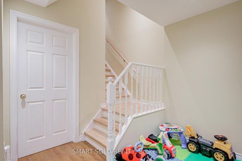 Photo 37 at 11 Borjana Boulevard, Patterson, Vaughan