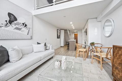 Photo 7 at 919 - 111 St Clair Avenue W, St. Clair, Toronto