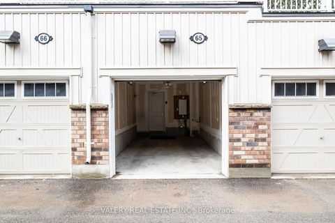 Photo 14 at 65 - 2500 Hill Rise Court, Windfields, Oshawa