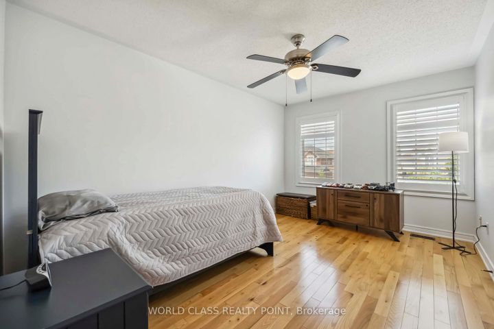 Photo 29 at 131 Lormel Gate, Vellore Village, Vaughan