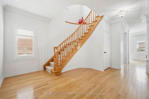 Photo 6 at 131 Lormel Gate, Vellore Village, Vaughan