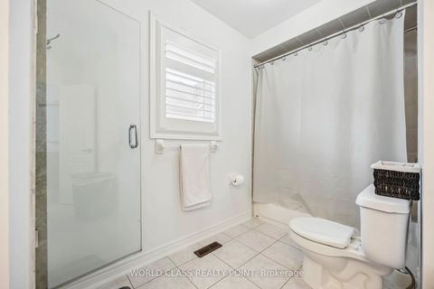 Photo 25 at 131 Lormel Gate, Vellore Village, Vaughan