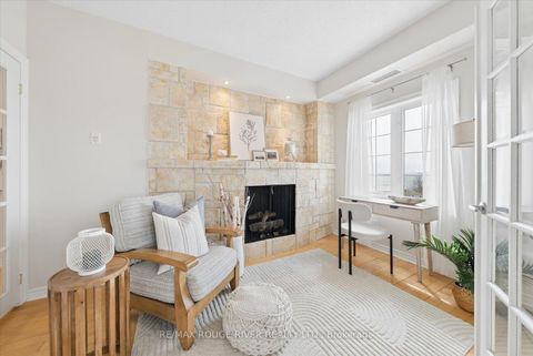 Photo 16 at 306 - 395 Lakebreeze Drive, Newcastle, Clarington