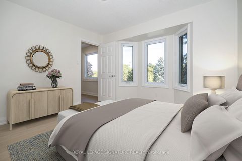 Photo 10 at 11 Royal Rouge Trail, Rouge E11, Toronto