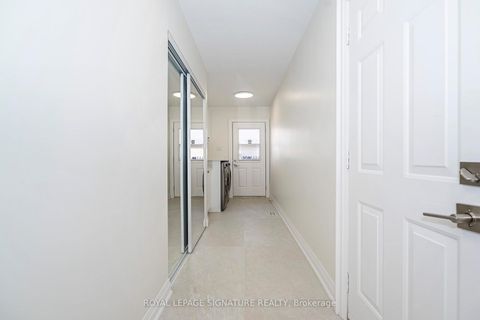 Photo 14 at 11 Royal Rouge Trail, Rouge E11, Toronto