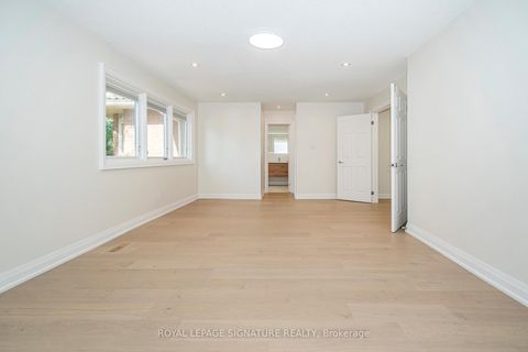 Photo 33 at 11 Royal Rouge Trail, Rouge E11, Toronto