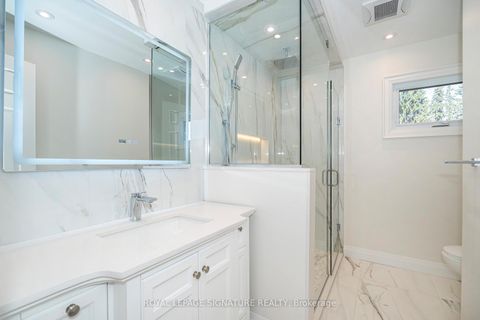 Photo 36 at 11 Royal Rouge Trail, Rouge E11, Toronto