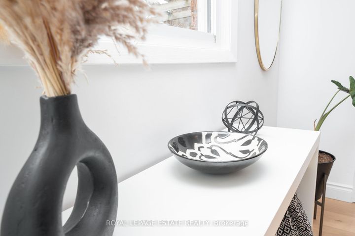 Photo 7 at 474 Sandlewood Road, WO West, Oakville