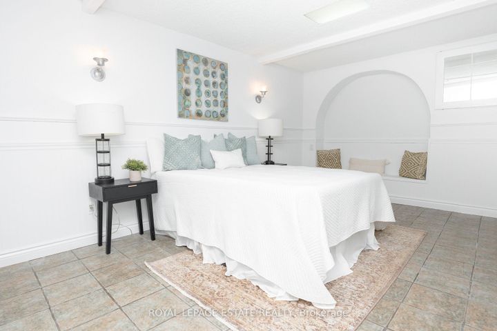 Photo 22 at 474 Sandlewood Road, WO West, Oakville