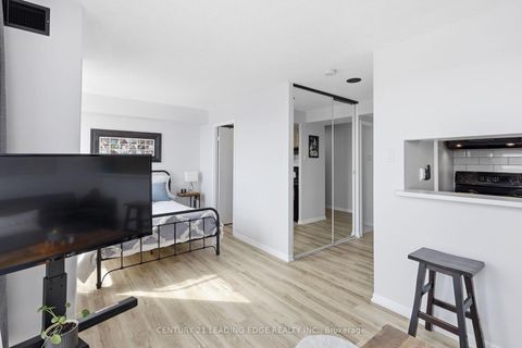 Photo 13 at 1102 - 75 ELLEN Street, City Centre, Barrie