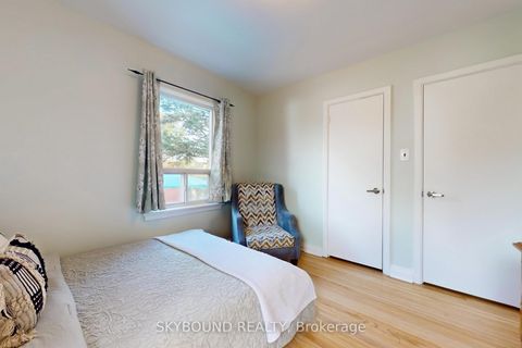 Photo 14 at 139 Tower Drive, Maryvale, Toronto