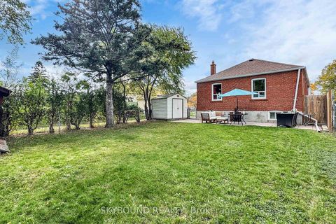 Photo 29 at 139 Tower Drive, Maryvale, Toronto