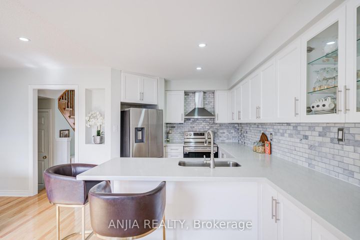 Photo 16 at 2033 Bur Oak Avenue, Greensborough, Markham