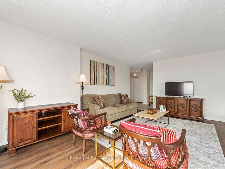 Photo 14 at 801 - 1155 Bough Beeches Boulevard, Rathwood, Mississauga