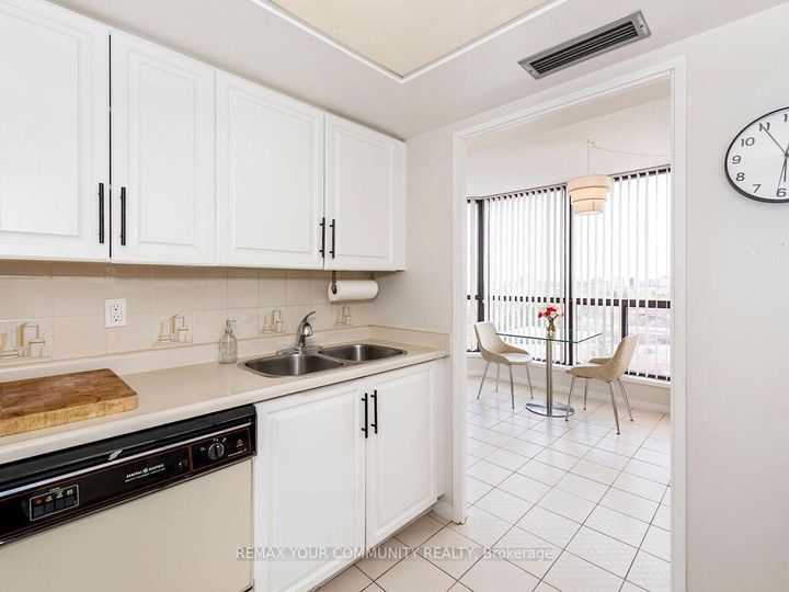 Photo 21 at 801 - 1155 Bough Beeches Boulevard, Rathwood, Mississauga