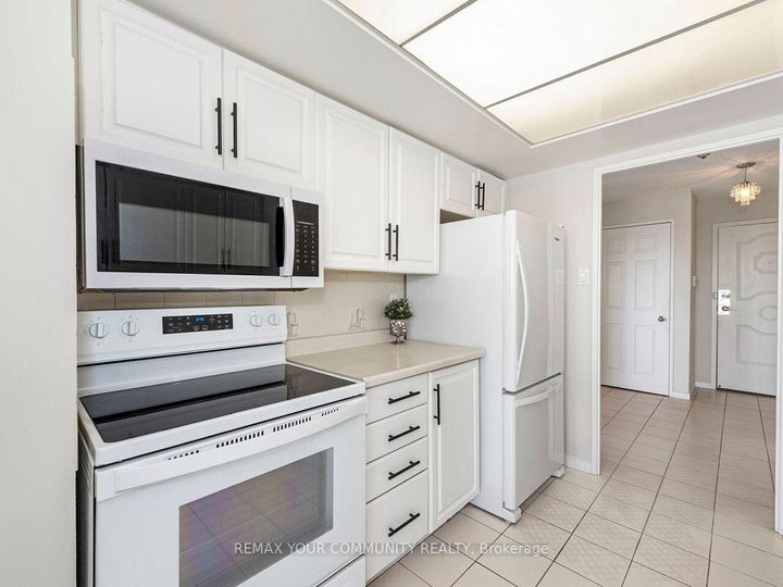 Photo 23 at 801 - 1155 Bough Beeches Boulevard, Rathwood, Mississauga