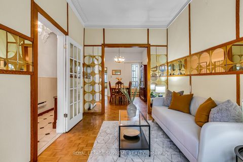 Photo 7 at 163 Beaconsfield Avenue, Little Portugal, Toronto