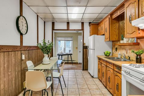 Photo 15 at 163 Beaconsfield Avenue, Little Portugal, Toronto