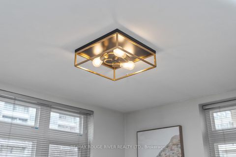 Photo 8 at 28 - 89 Lillian Street, Mount Pleasant West, Toronto