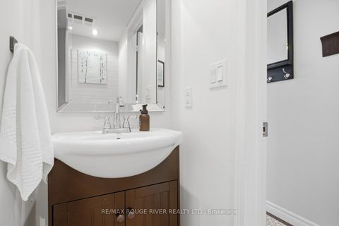 Photo 9 at 28 - 89 Lillian Street, Mount Pleasant West, Toronto