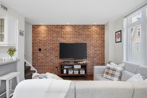 Photo 11 at 28 - 89 Lillian Street, Mount Pleasant West, Toronto