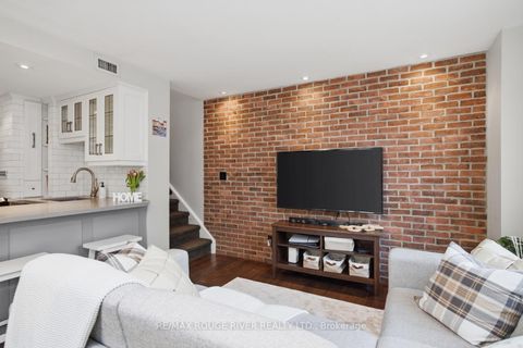 Photo 13 at 28 - 89 Lillian Street, Mount Pleasant West, Toronto