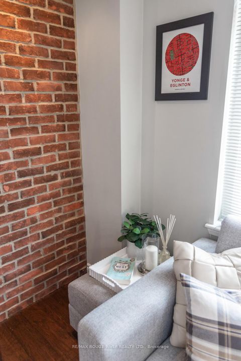 Photo 14 at 28 - 89 Lillian Street, Mount Pleasant West, Toronto