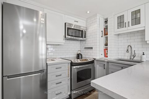 Photo 17 at 28 - 89 Lillian Street, Mount Pleasant West, Toronto