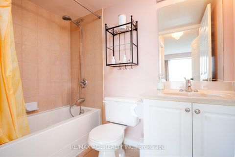 Photo 11 at 605 - 18 Valley Woods Road, Donalda, Toronto