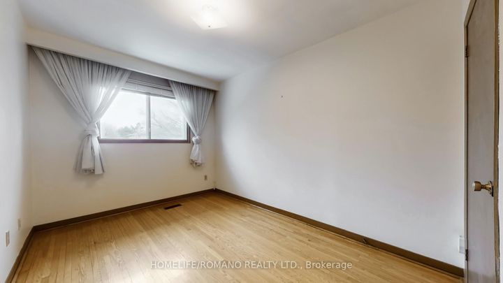 Photo 26 at 43 Warfield Drive, Pleasant View, Toronto