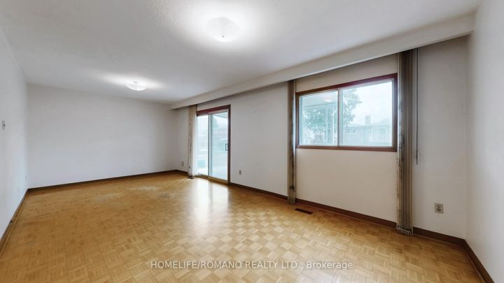 Photo 30 at 43 Warfield Drive, Pleasant View, Toronto