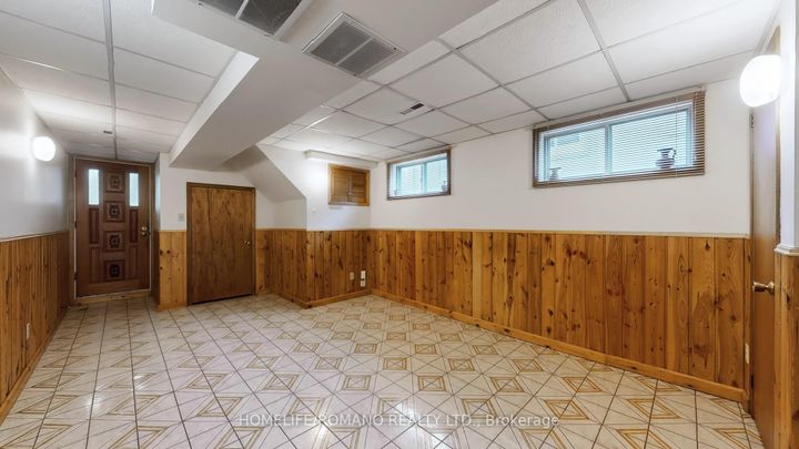 Photo 38 at 43 Warfield Drive, Pleasant View, Toronto