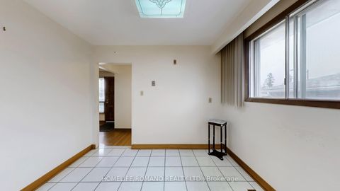 Photo 10 at 43 Warfield Drive, Pleasant View, Toronto