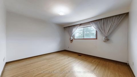 Photo 22 at 43 Warfield Drive, Pleasant View, Toronto