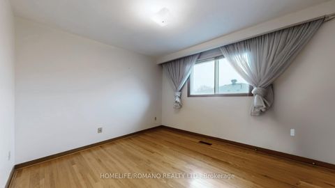 Photo 24 at 43 Warfield Drive, Pleasant View, Toronto